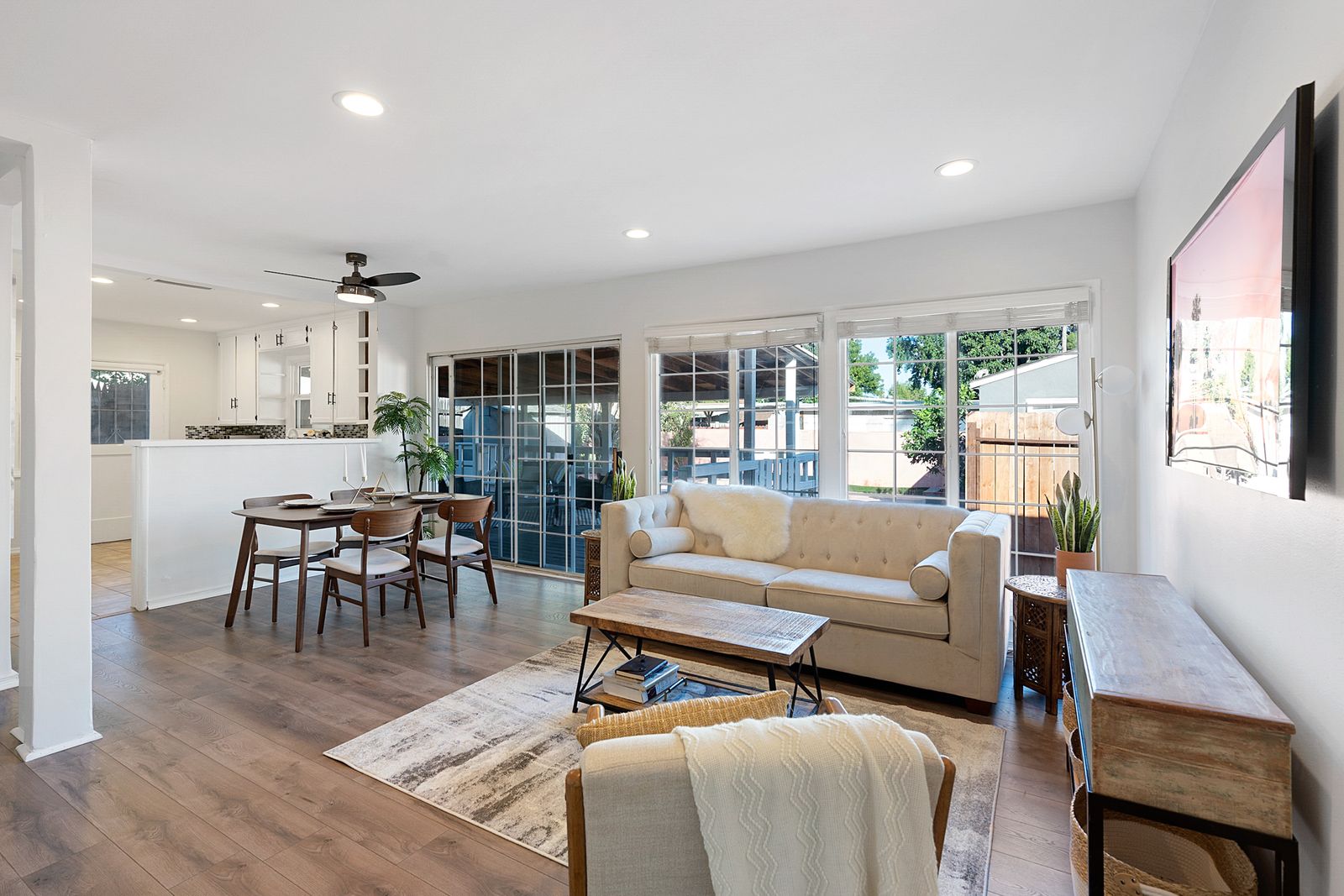 Chimineas &nbsp;&middot;&nbsp; Living Room - After