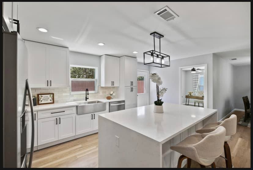 Lovett Kitchen Island