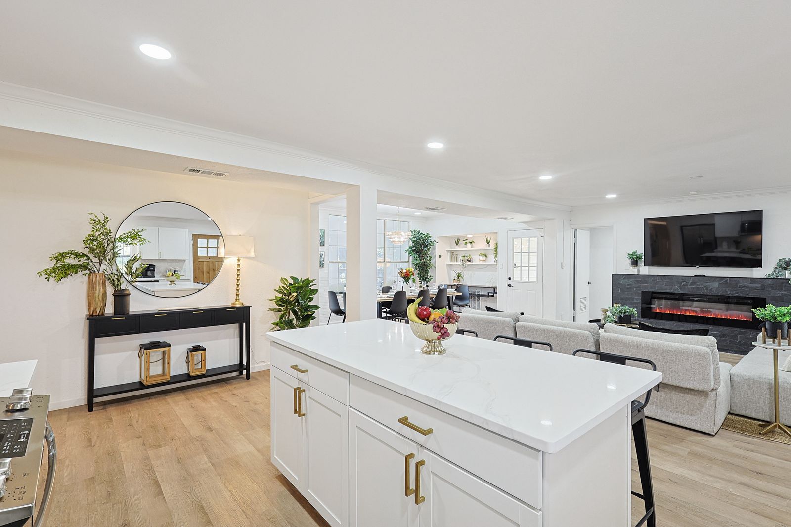 McGraw Kitchen & Living View